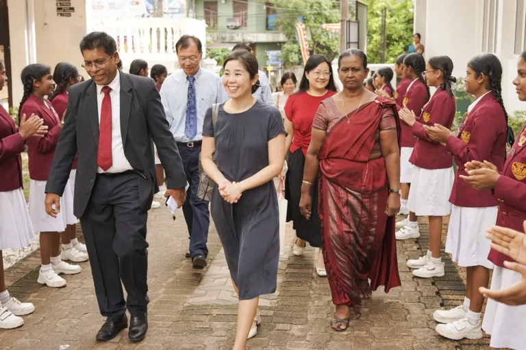 Chinese Culture Meets Sri Lankan Students Through 15 Nationwide Exhibitions